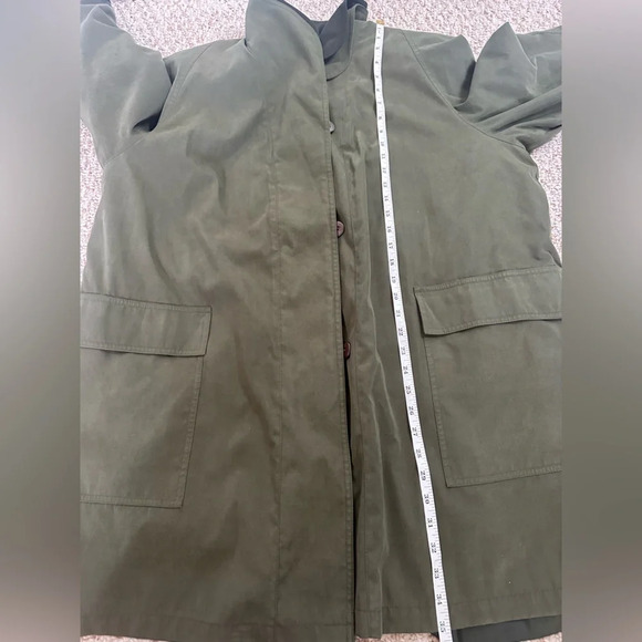 Gallery Green Jacket with Plush Collar and Classic Design XL - Picture 8 of 8